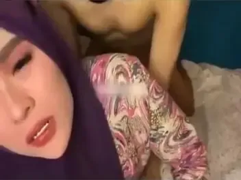 Bokep Indo Diyana Sakura Hijab Ngentot Blowjob