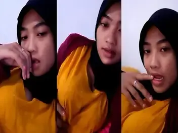 Bokep Jilbab TikTok Live ABG Toket Gede Pamer Basah Banjir