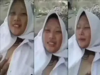 Bokep SMA Gadis Lugu Diajak Ngewe di Sungai Viral Hot